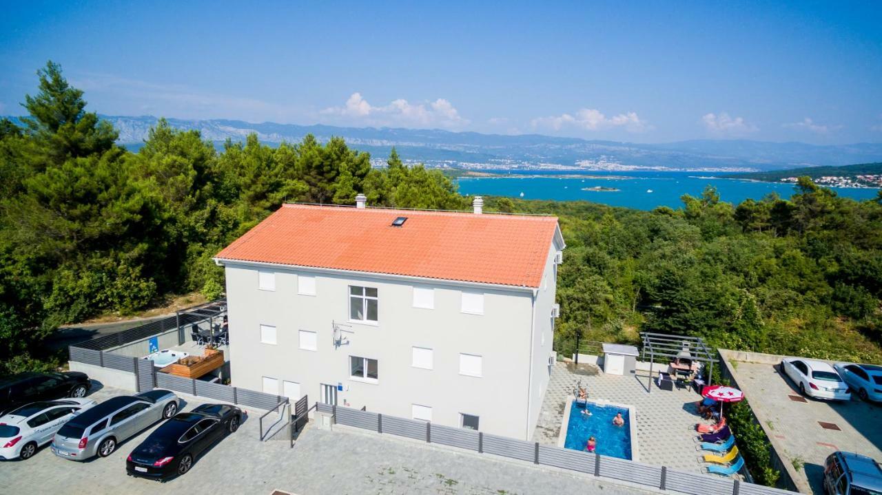 Apartments Ibis Čižići Extérieur photo