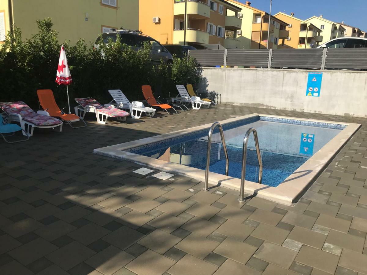 Apartments Ibis Čižići Extérieur photo